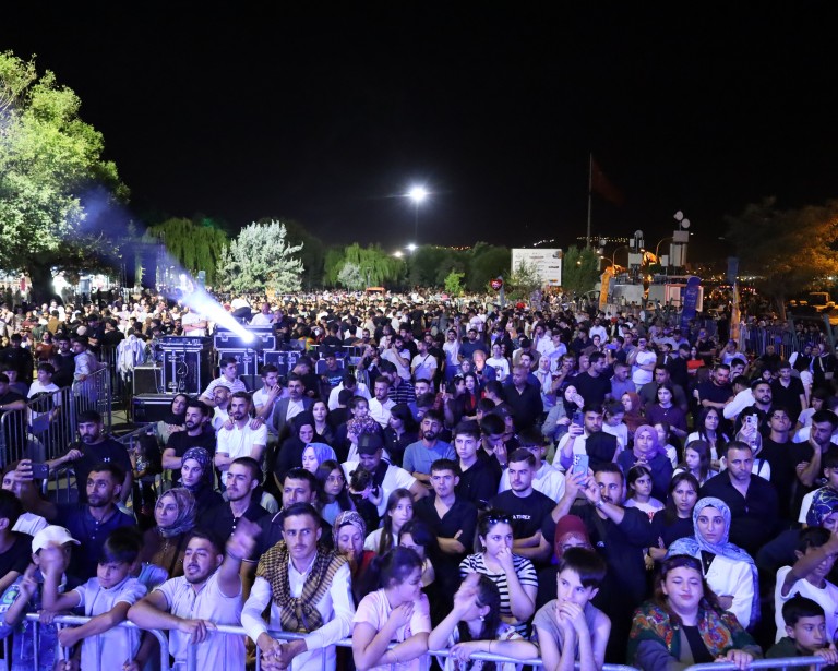 Tetwan Festivali'nde barış çağrısı
