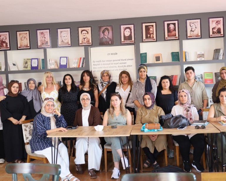 Kadınlar ZIMANXANE’de buluştu